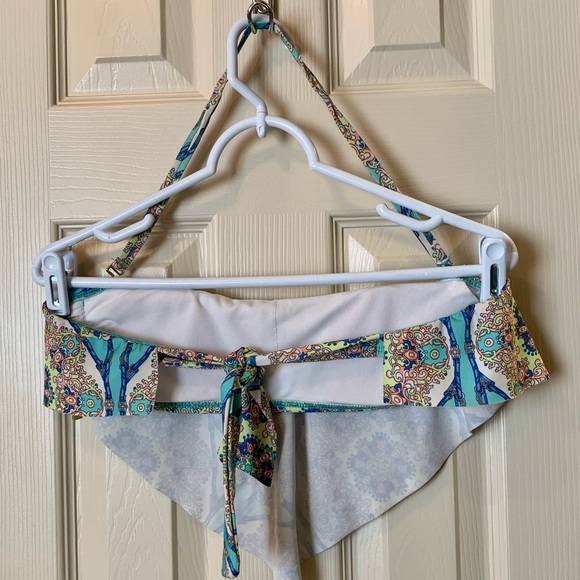 Gianni Bini Bandeau Bikini Top ONLY - Picture 3 of 4